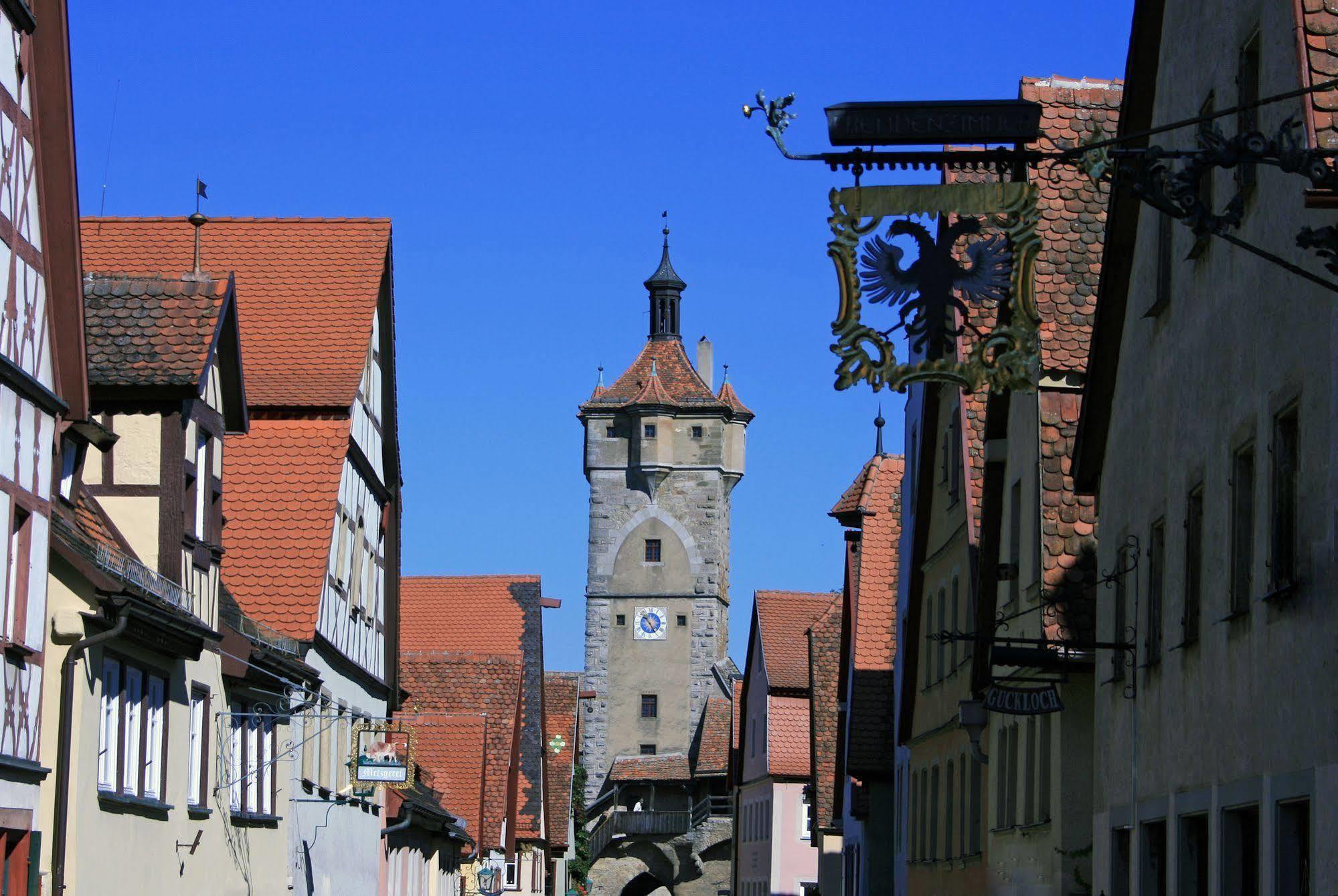 Hotel Schwarzer Adler Rothenburg ob der Tauber Exterior photo