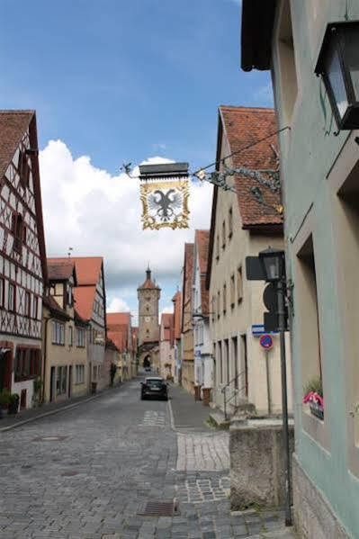 Hotel Schwarzer Adler Rothenburg ob der Tauber Exterior photo